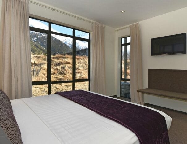 mt-cook-village (7)